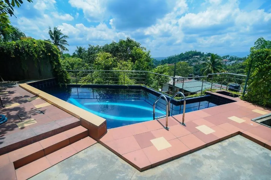 Jasmin Hill House Hotel Kandy 3*,